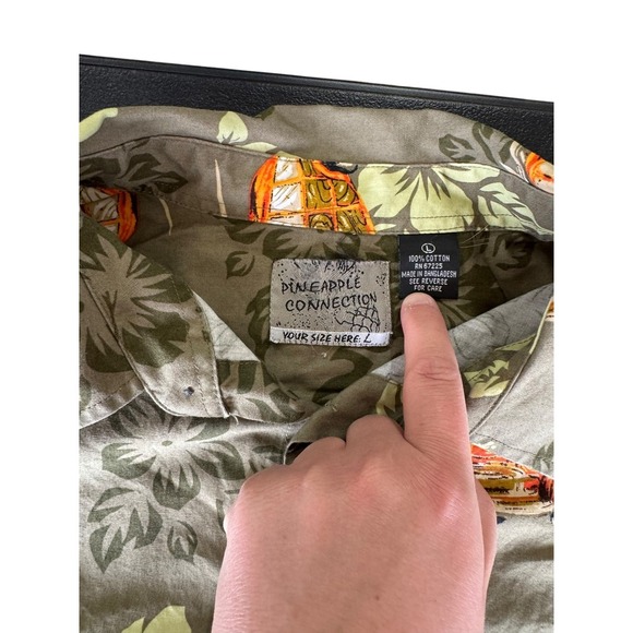 Pineapple Connection Men's Short Sleeve Button Down Hawaiian Shirt Floral Large - Picture 2 of 3